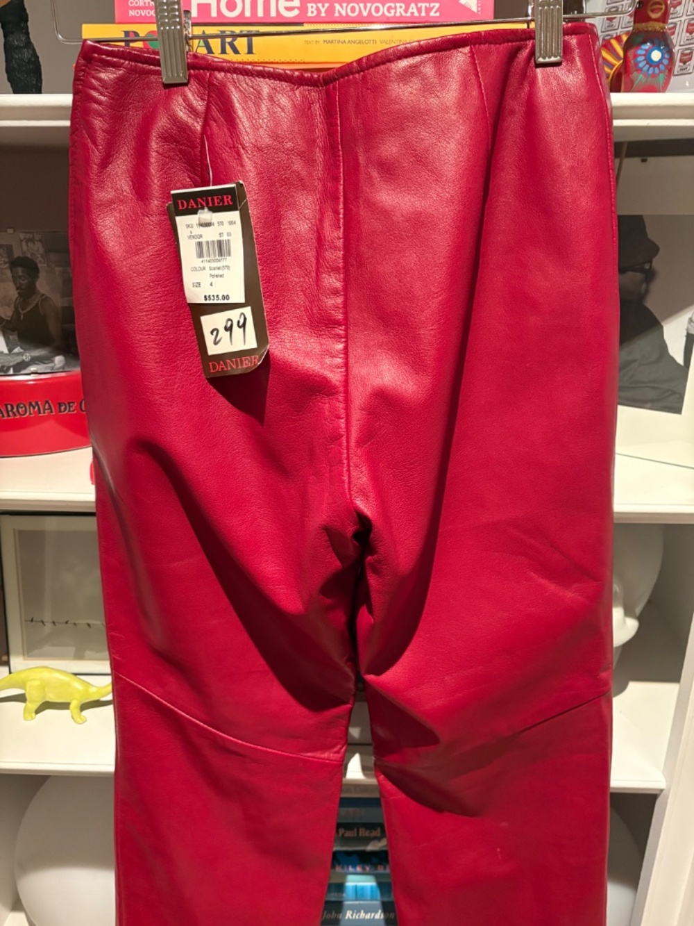 RED Leather size 4 NWT Danier pants - Picture 5 of 8